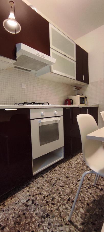 Casa Dante Appartement Riva del Garda Buitenkant foto