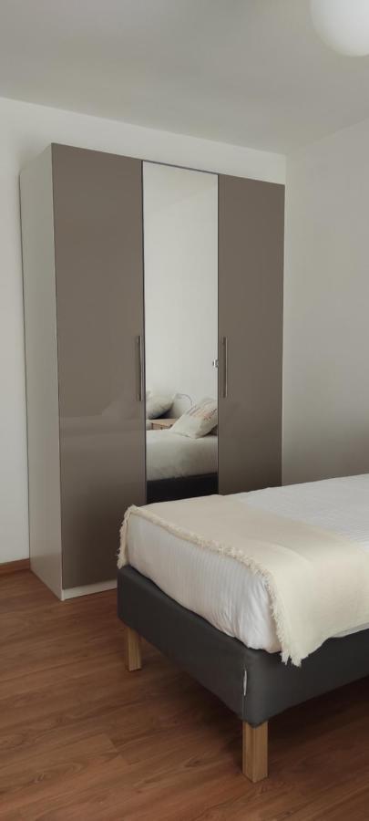 Casa Dante Appartement Riva del Garda Buitenkant foto