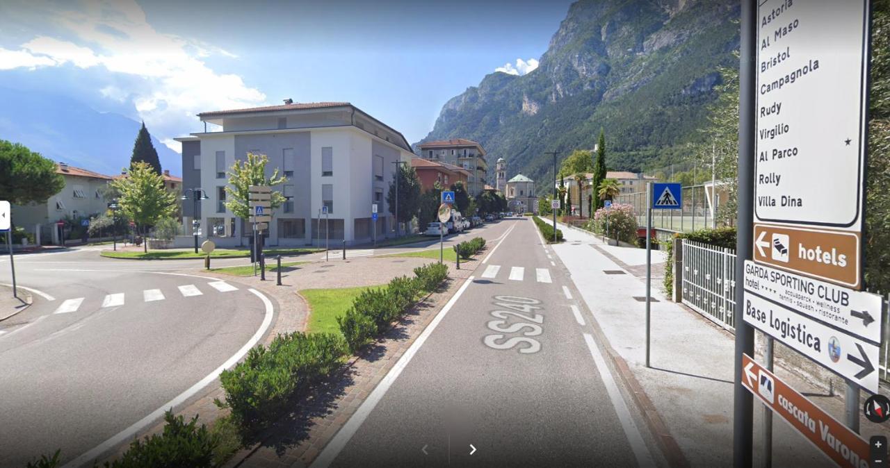 Casa Dante Appartement Riva del Garda Buitenkant foto